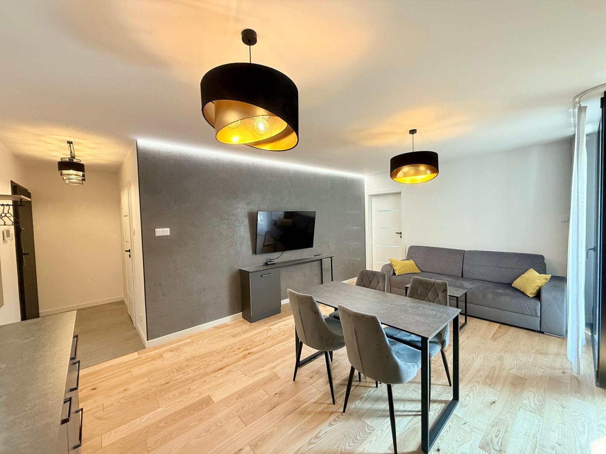 Vistula Avenue Apartment Free Parking, Swimming Pool, Sauna & Gym Красков Екстериор снимка